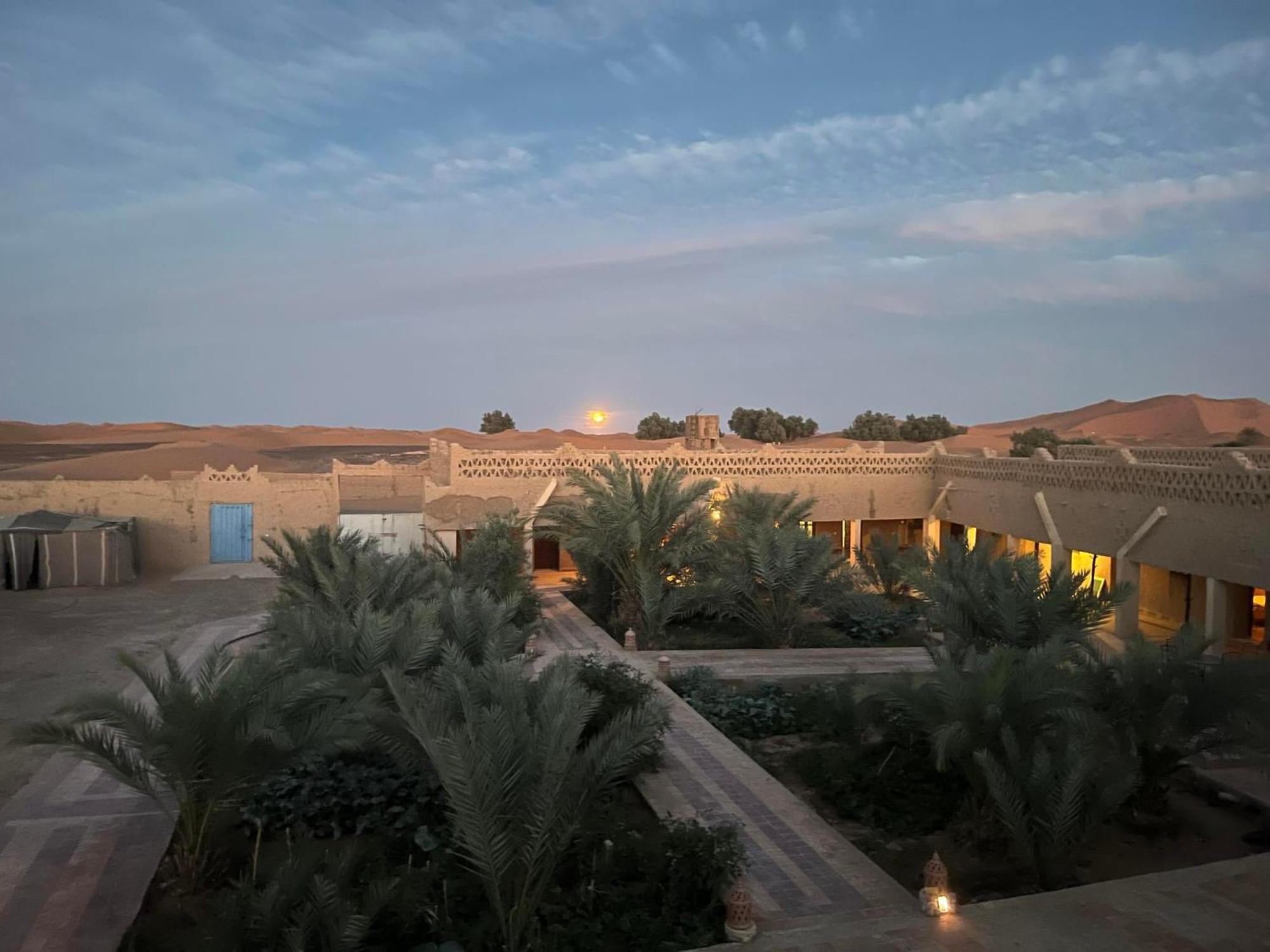 Sahara Sands Hotel Merzouga Exterior foto